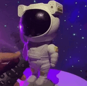 Proiector tip astronaut cu stele și galaxii – lumină ambientală Mix Mart
